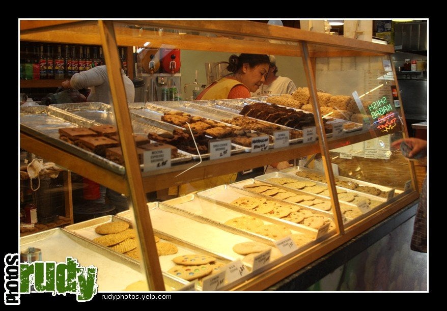 Hannah S Cookies Closed 14 Photos 36 Reviews Desserts 5800 Shellmound St Emeryville Ca Phone Number