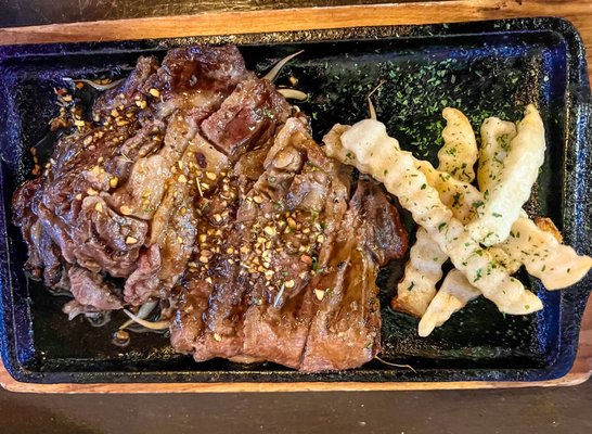 Izakaya Pau Hana Base by null