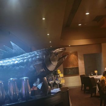 Eddie V's Prime Seafood - Seafood Near Me - Scottsdale, Arizona