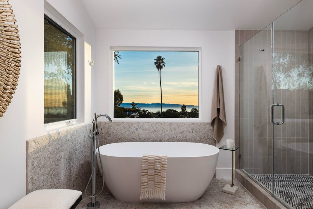 Slide of Level Contractor