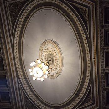 Wilbur Theatre - Performing Arts Near Me - Boston, Massachusetts