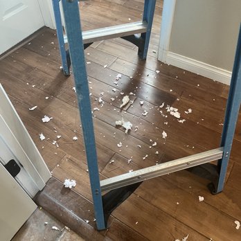 Al's Electrical Services - no drip cloth to protect my floors from ladder. They dropped a tool from the top of the ladder and it dented my floor! - Solar Installation Near Me - Escondido, California