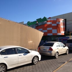 Green & Wash - Siempre hay mucha gente, pero puedes hacer tiempo en el centro comercial