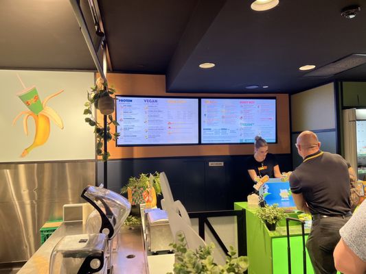 Melbourne Airport by null