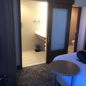 SpringHill Suites Kingman Route 66 - Double Bathroom layout - Hotels Near Me - Kingman, Arizona SpringHill Suites Kingman Route 66 - Double Bathroom layout - Hotels Near Me - Kingman, Arizona