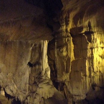 Crystal Cave - Inside one of the enormous rooms of the cave. - Parks Near Me - Three Rivers, California
