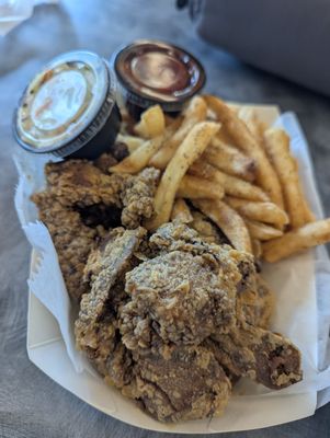 Harold’s Chicken by null