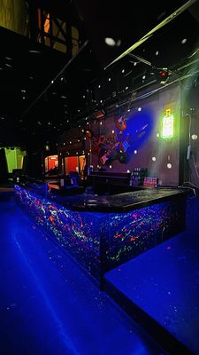 Power Plant Live! by null