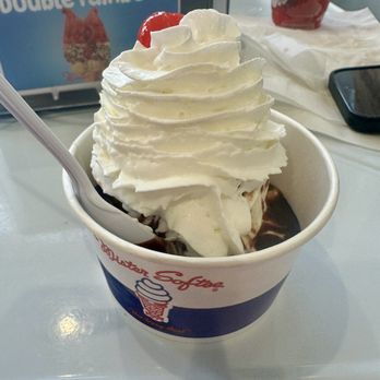 Mister Softee Santa Barbara - Small Fudge Sundae (no nuts) - Ice Cream & Frozen Yogurt Near Me - Santa Barbara, California Mister Softee Santa Barbara - Small Fudge Sundae (no nuts) - Ice Cream & Frozen Yogurt Near Me - Santa Barbara, California
