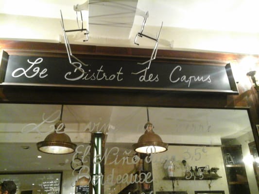 Au comptoir des capucins by null