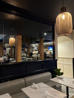 Maria's Oyster Bar by null