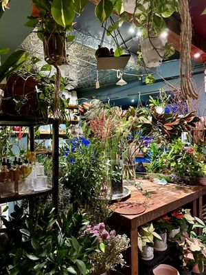 Rosecrans Florist & Café by null