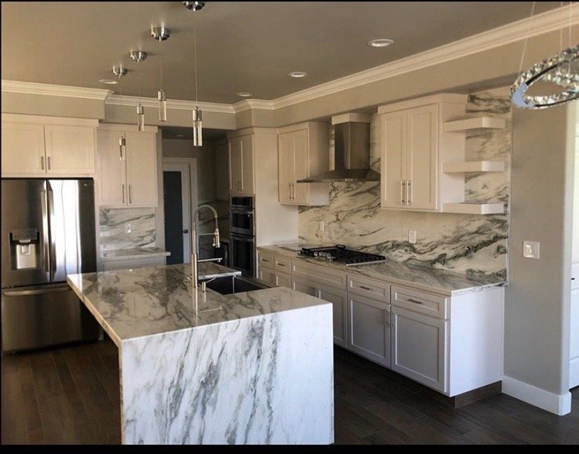 MAKER Updated August 2024 2435 S Elm Ave, Fresno