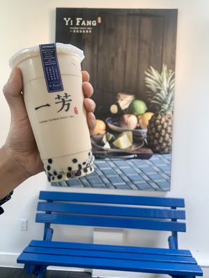 Yifang Taiwan Fruit Tea by null