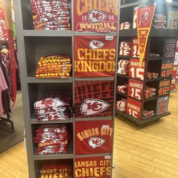 Rally House Independence - Sports Wear Near Me - Independence, Missouri Rally House Independence - Sports Wear Near Me - Independence, Missouri