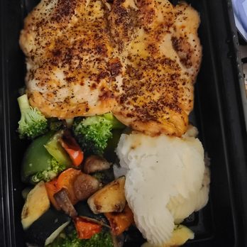 Seaside Bistro - Lemon Chicken - Steakhouses Near Me - San Pedro , California Seaside Bistro - Lemon Chicken - Steakhouses Near Me - San Pedro , California