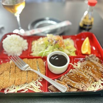 Sakura Sushi House - Sushi Bars Near Me - Willows, California