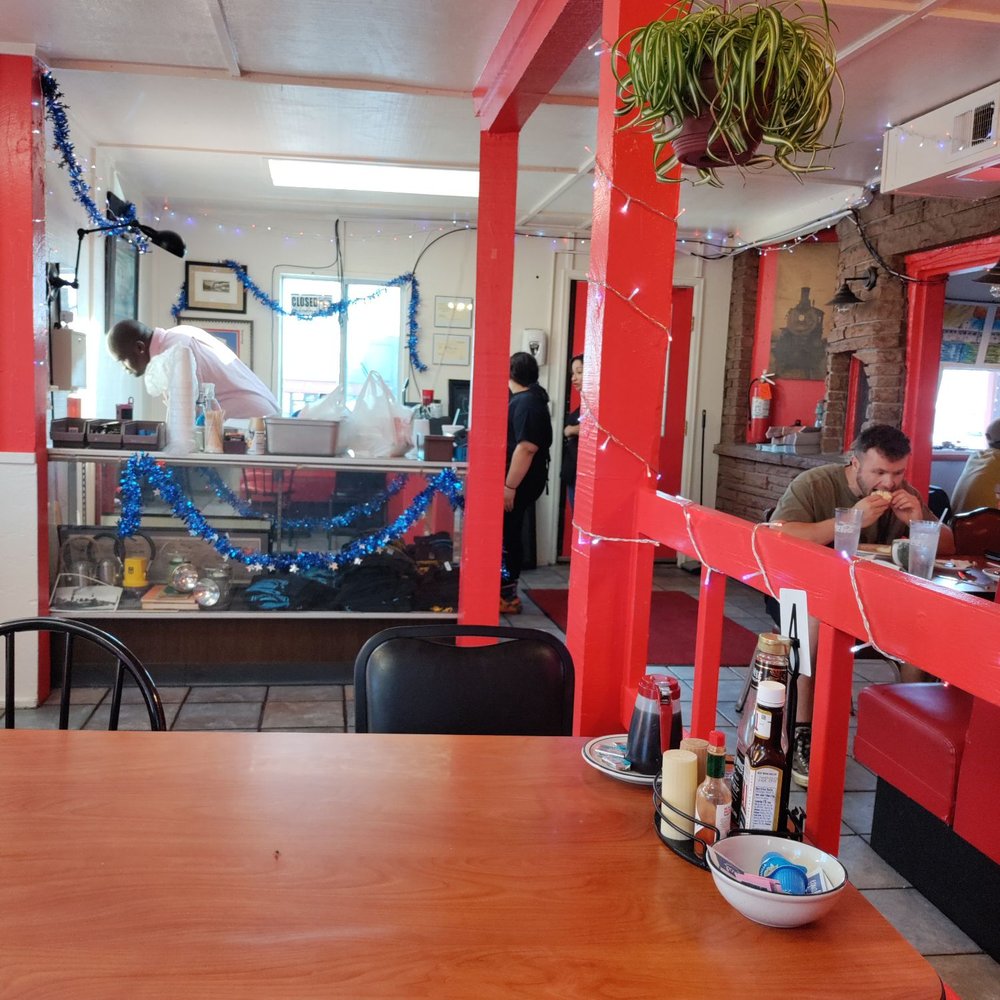 Luxury Diner - Welcome! - Diners Near Me - Cheyenne, Wyoming Luxury Diner - Welcome! - Diners Near Me - Cheyenne, Wyoming