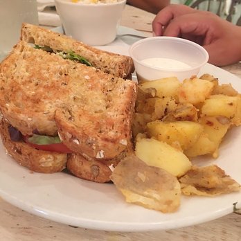 Simple Eats - Smoked Chicken Sandwich. - Breakfast & Brunch Near Me - Virginia Beach, Virginia
