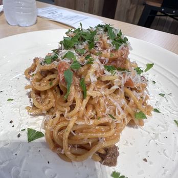 Cucina Moon - Bolognese - Pasta Shops Near Me - Honolulu, Hawaii