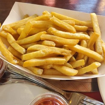 Alice's Restaurant - Fries - Diners Near Me - Woodside, California