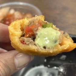 Bodegon Sabor Latino - The breading was fresh and crunchy but not dryz Loved it!