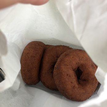 White Mountain Cider - Cider donuts - New American Near Me - Glen, New Hampshire White Mountain Cider - Cider donuts - New American Near Me - Glen, New Hampshire