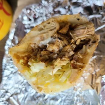El Pollo Loco - Inside Chipotle Chicken Avocado Burrito (Avocado is hiding) - Fast Food Near Me - Havasu, Arizona El Pollo Loco - Inside Chipotle Chicken Avocado Burrito (Avocado is hiding) - Fast Food Near Me - Havasu, Arizona