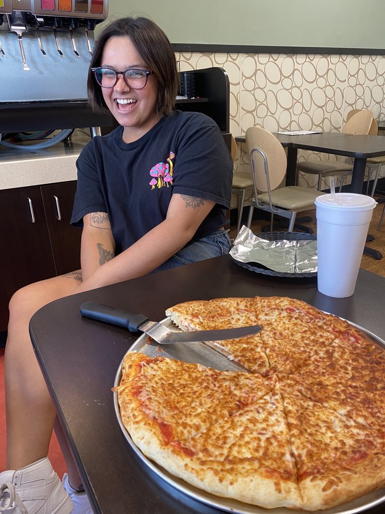 PIZZA HOUSE 19417 Portland Ave, Edmond, Oklahoma Pizza Restaurant