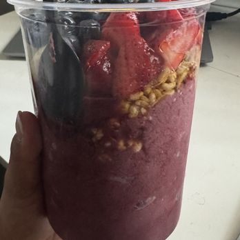 Simply Blended Juice Bar - Acai bowl - Juice Bars & Smoothies Near Me - Riverside, California Simply Blended Juice Bar - Acai bowl - Juice Bars & Smoothies Near Me - Riverside, California