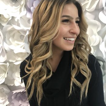 The Blowout Bar - Blow Dry/Out Services Near Me - Flushing, New York