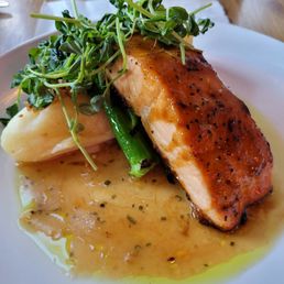 Char siu salmon entrée