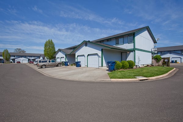 Chapel Creek Townhouses