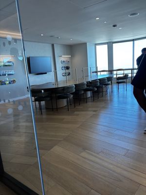 US Bank Tower by null