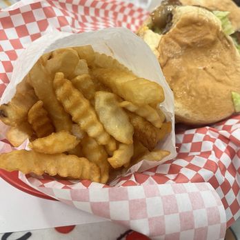 Burger Han's - Crinkle cut fries - Burgers Near Me - Federal Way, Washington