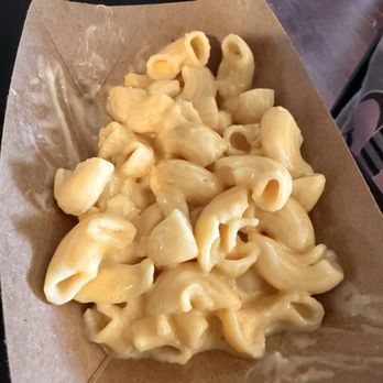 B-Daddy's BBQ - Mac and cheese - Barbeque Near Me - Helotes, Texas B-Daddy's BBQ - Mac and cheese - Barbeque Near Me - Helotes, Texas