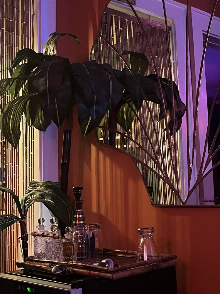 Lost Lagoon Day Spa Logo