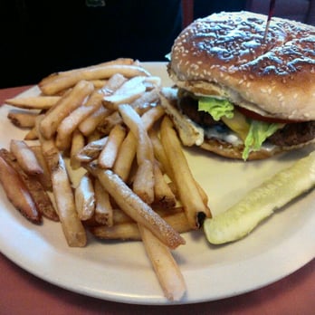 Malcolm's Ice Cream & Food Temptations - Cheeseburger - Ice Cream & Frozen Yogurt Near Me - Amarillo, Texas