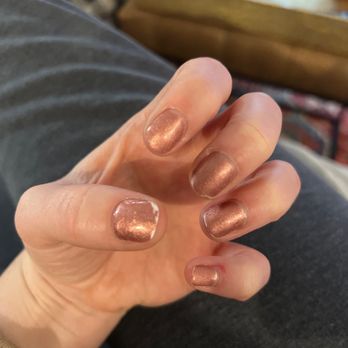 Pink Me Up Nails - Chipped gel manicure - Nail Salons Near Me - Bellevue, Washington