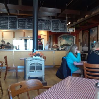 Saverio's Pizzeria - Nice dining area. - Italian Near Me - Anchorage, Alaska