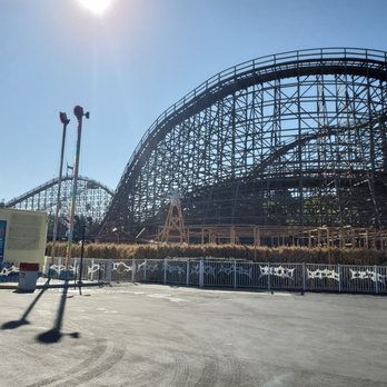 The Grizzly - Amusement Parks Near Me - Santa Clara, California