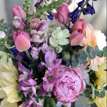 The Crafty Chicken - another angle of the lovely arrangement including a peony (!) and pop of blue/indigo flowers - Florists Near Me - Tustin, California The Crafty Chicken - another angle of the lovely arrangement including a peony (!) and pop of blue/indigo flowers - Florists Near Me - Tustin, California