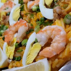 Filipino turo-turo - Pancit Palabok