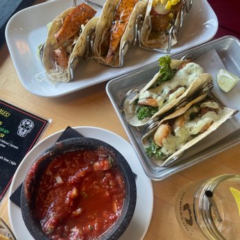 Red Pepper Taqueria - Mexican Near Me - Dunwoody, Georgia