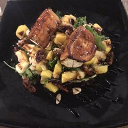The Dolphin Restaurante - Goat cheese salad