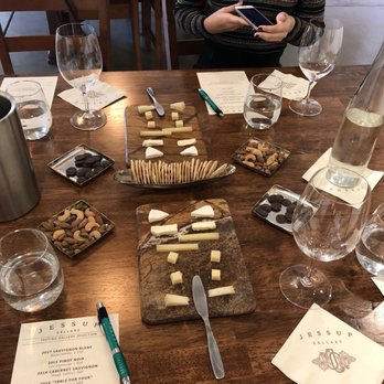 Jessup Cellars - Wine Tasting Room Near Me - Yountville, California