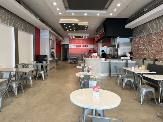 Grillers Mediterranean Kitchen by null