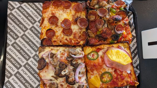 Pop Pizza by null