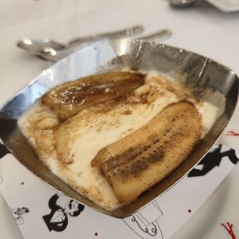 Arnaud's Restaurant - Cajun/Creole Near Me - New Orleans, Louisiana