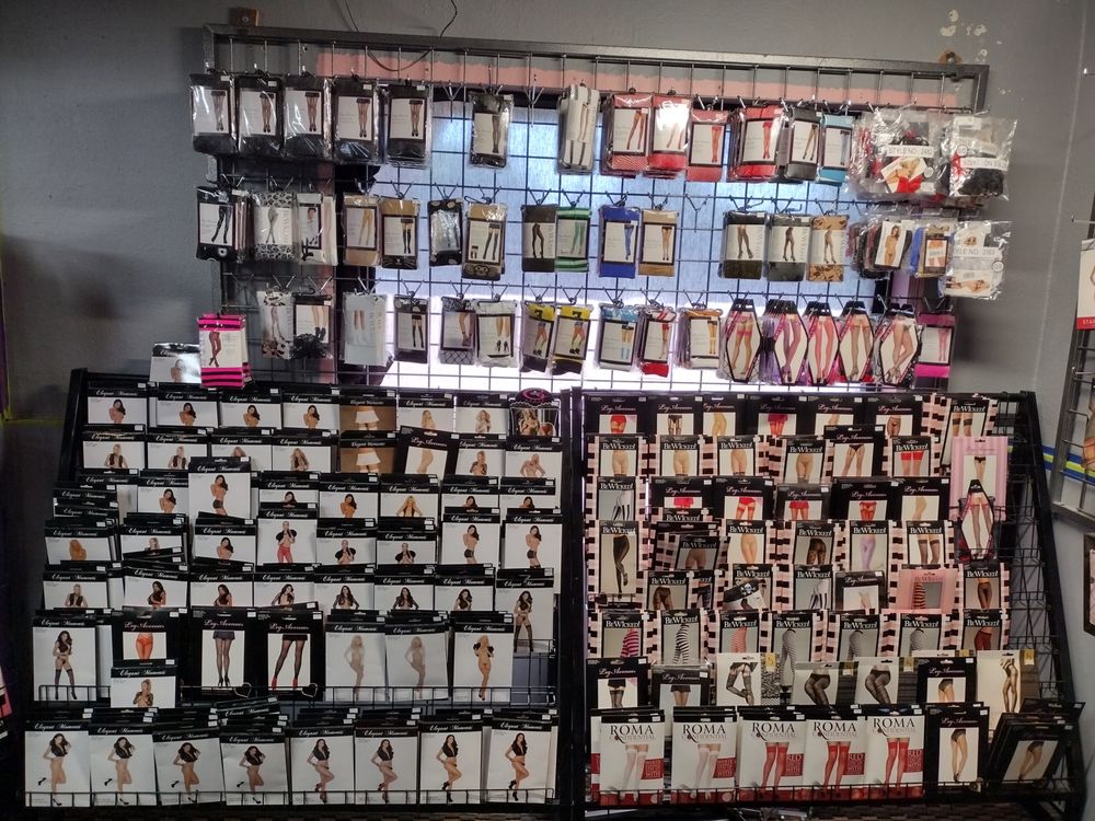 ZONE D EROTICA - Updated August 2025 - 11 Photos - 3813 N Division St